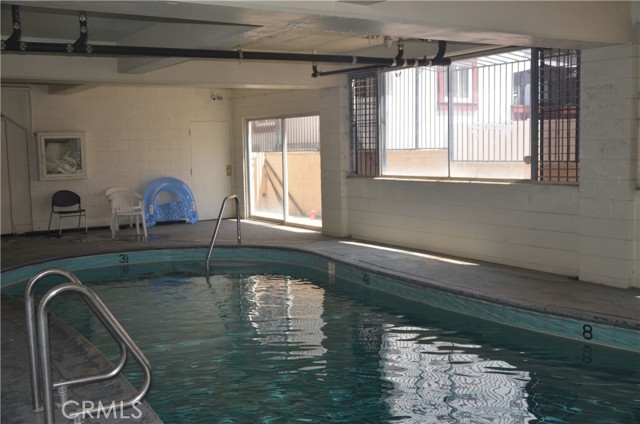 6333 Milton Avenue, Whittier CA: https://media.crmls.org/medias/5ed67984-9e0b-4a1d-a185-48d2e81b959b.jpg