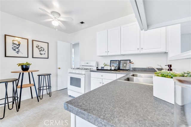 Detail Gallery Image 17 of 60 For 8873 Coolhurst Dr, Pico Rivera,  CA 90660 - 3 Beds | 2 Baths