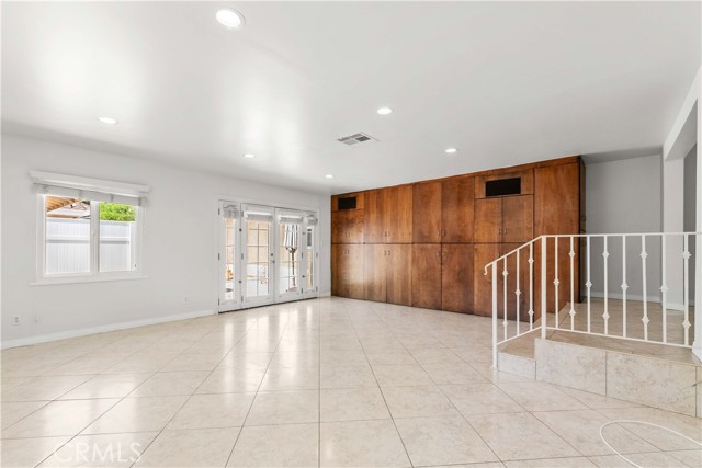 17533 Raymer Street, Sherwood Forest CA: https://media.crmls.org/medias/5ed6dcfa-6ab4-4edc-9899-6c548ab10efe.jpg