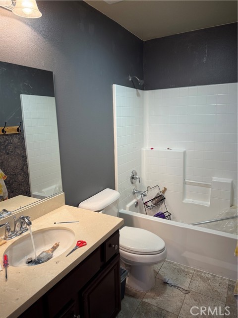 30130 Pine Needle Road, Menifee CA: https://media.crmls.org/medias/5ed751b4-57af-452c-894b-46ca7d7f76ca.jpg