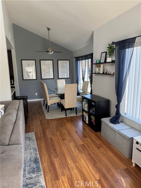 Detail Gallery Image 10 of 24 For 24141 High Knob Road #G,  Diamond Bar,  CA 91765 - 2 Beds | 1 Baths