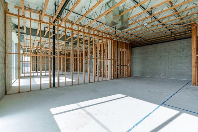 Image 15 of 27 For 606 Broadway