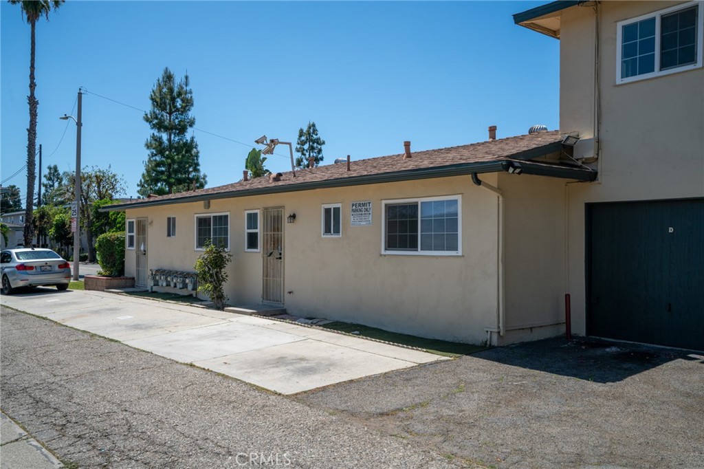 MLS #OC26091653 image #5