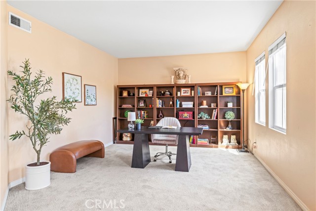 Detail Gallery Image 9 of 55 For 12113 Jonathan Dr, Riverside,  CA 92503 - 4 Beds | 2/1 Baths