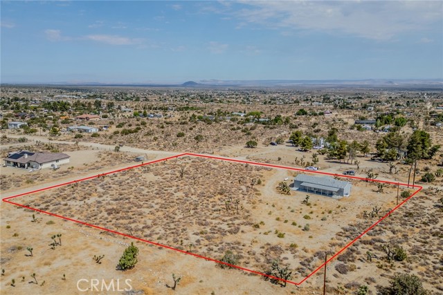 1573 Smoke Tree Road, Pinon Hills CA: https://media.crmls.org/medias/5edb4e00-f821-45df-9a2b-8225d0110be6.jpg