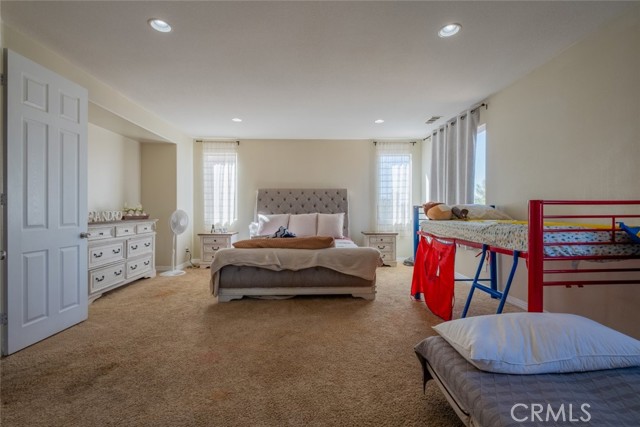 Detail Gallery Image 28 of 43 For 6059 Brentwood Ave, Lancaster,  CA 93536 - 7 Beds | 4 Baths