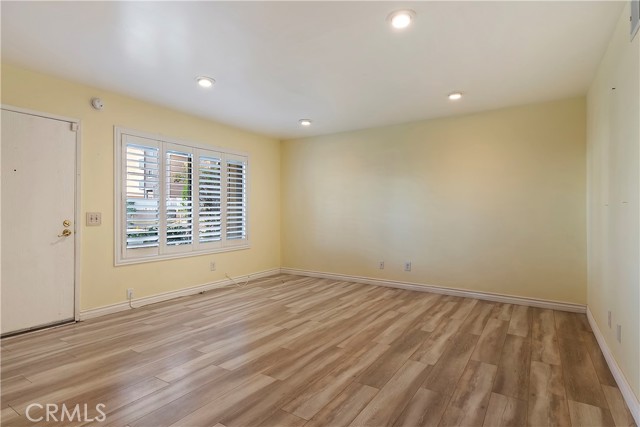 8707 Cedros AVE Unit: 7