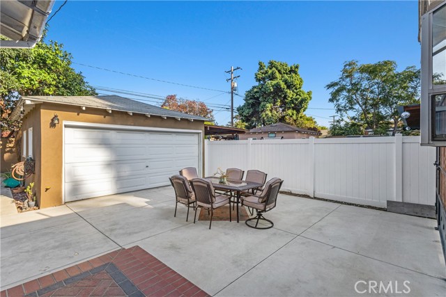 Detail Gallery Image 29 of 35 For 2860 Chestnut Ave, Long Beach,  CA 90806 - 3 Beds | 2 Baths