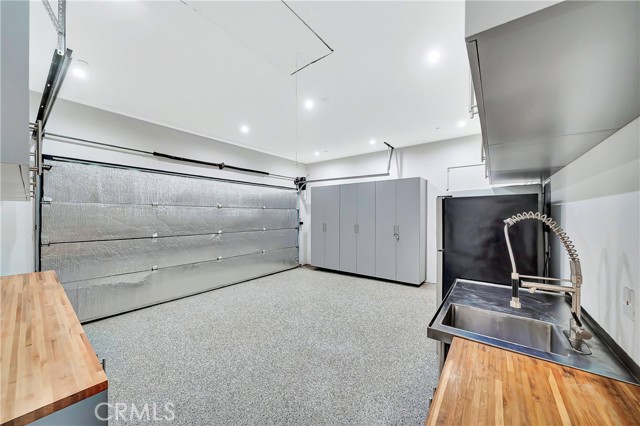 5622 Katherine, Sherman Oaks CA: https://media.crmls.org/medias/5edcb755-2849-4f4d-9013-e07475d3447d.jpg