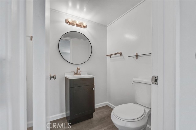 Detail Gallery Image 9 of 28 For 250 W Spazier Ave #209,  Burbank,  CA 91502 - 2 Beds | 2/1 Baths