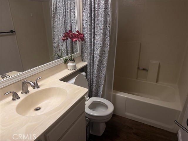 Detail Gallery Image 12 of 28 For 863 Encino, Corona,  CA 92882 - 3 Beds | 2 Baths