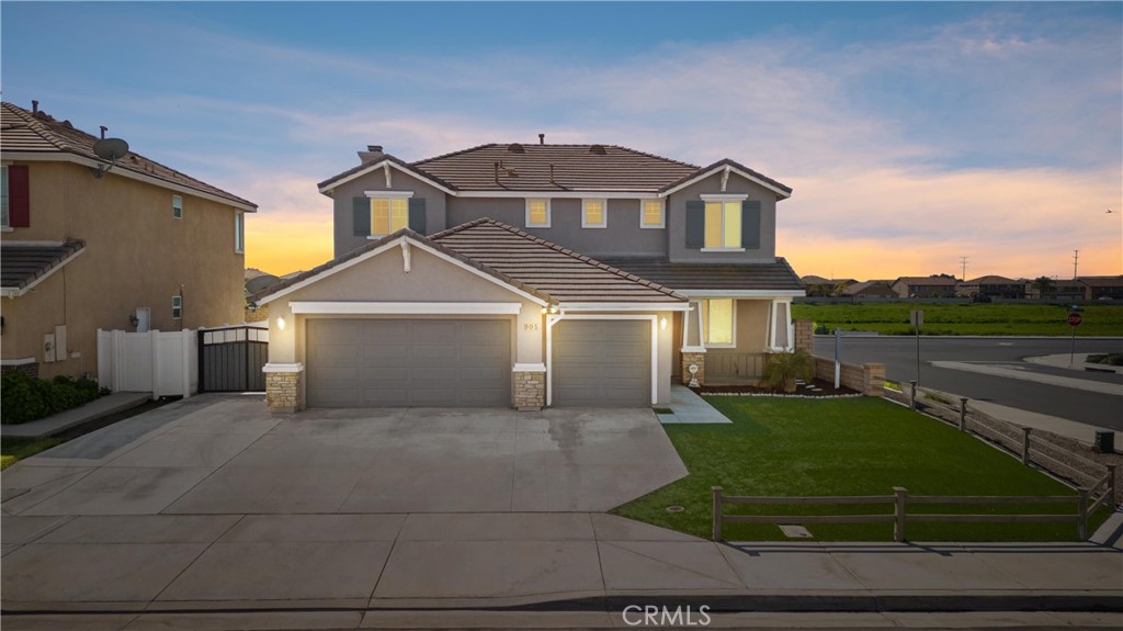 905 Finnegan Way, Perris, CA 92571
