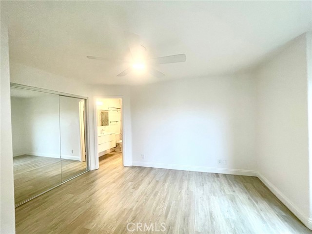 352 Y Place, Laguna Beach CA: https://media.crmls.org/medias/5ede70ec-f9c1-4441-9f91-a54ac48d8519.jpg