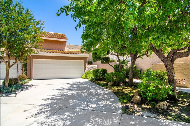 Detail Gallery Image 2 of 26 For 4430 Park Jazmin, Calabasas,  CA 91302 - 4 Beds | 3 Baths