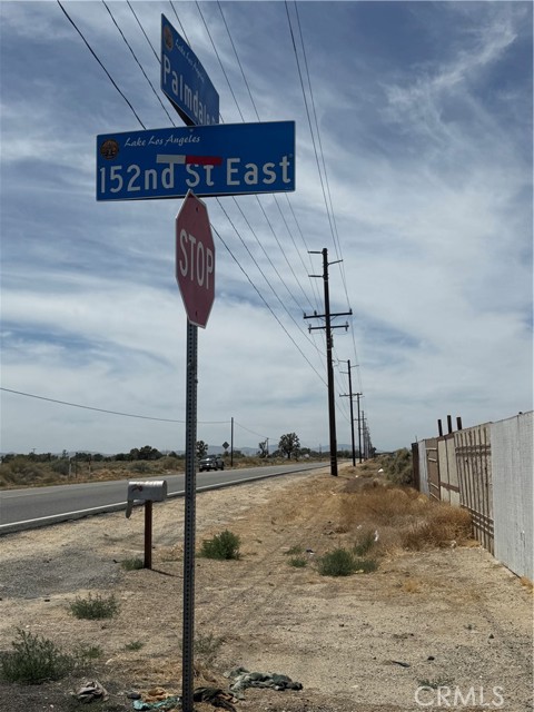 Detail Gallery Image 6 of 6 For 15233 E Avenue Q7, Palmdale,  CA 93591 - 3 Beds | 2 Baths