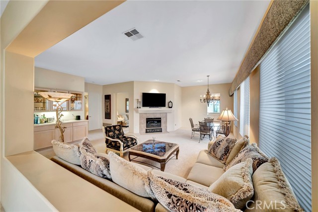 Detail Gallery Image 8 of 73 For 154 Kavenish Dr, Rancho Mirage,  CA 92270 - 3 Beds | 3 Baths