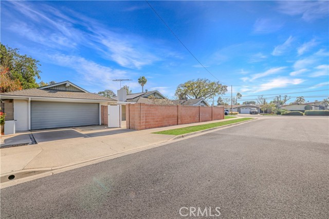 Image 59 of 61 For 14242 Clarissa Lane