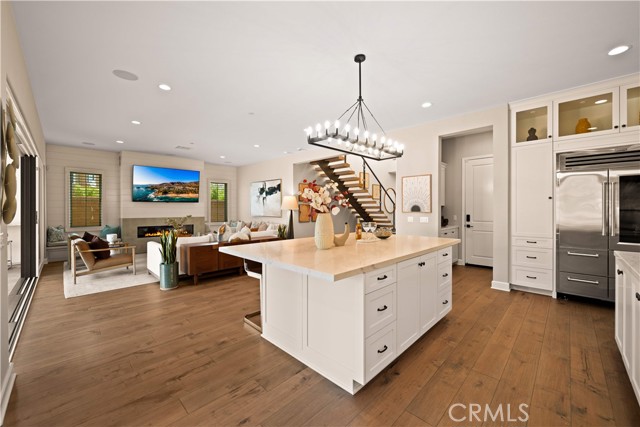 142 Salt spg, Irvine CA: https://media.crmls.org/medias/5ee05dc2-ca5d-49ea-9beb-4db86e91096e.jpg