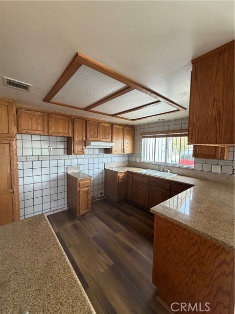 Detail Gallery Image 7 of 24 For 11497 2nd Avenue, Hesperia,  CA 92345 - 3 Beds | 2 Baths