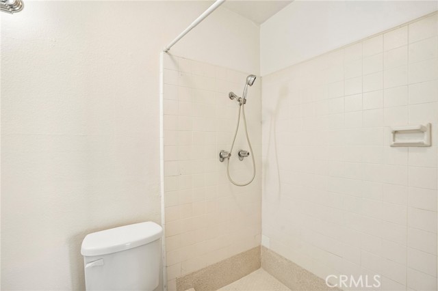 1108 Camino Real, Redondo Beach, California 90277, 3 Bedrooms Bedrooms, ,1 BathroomBathrooms,Residential,For Sale,Camino Real,SB26060949