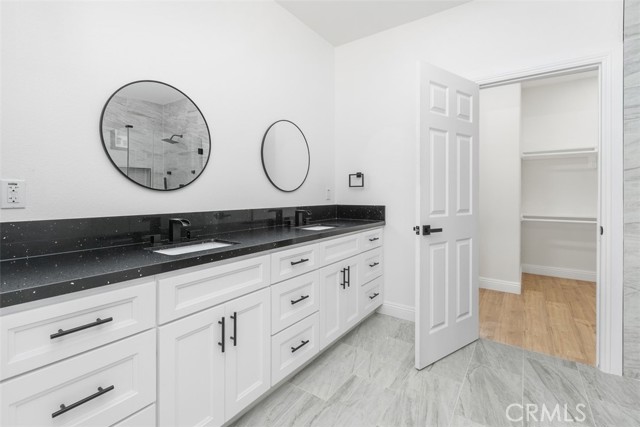 Detail Gallery Image 6 of 9 For 4477 4479 Gilchrist Dr, Riverside,  CA 92505 - 6 Beds | 5 Baths