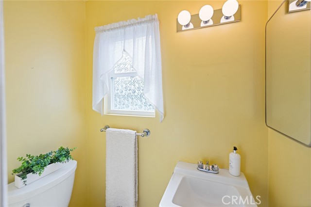 Detail Gallery Image 15 of 35 For 12162 Quartz, Garden Grove,  CA 92843 - 3 Beds | 2/1 Baths