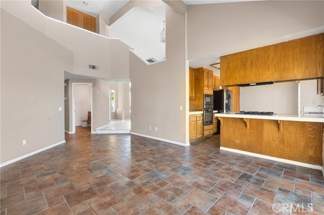 12 Bella Lucia, Lake Elsinore CA: https://media.crmls.org/medias/5ee4cebc-c837-462c-83df-ba9b0df6fabc.jpg