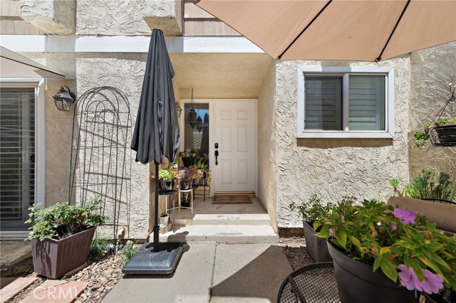 Detail Gallery Image 5 of 30 For 3340 E Collins Ave #30,  Orange,  CA 92867 - 3 Beds | 2/1 Baths