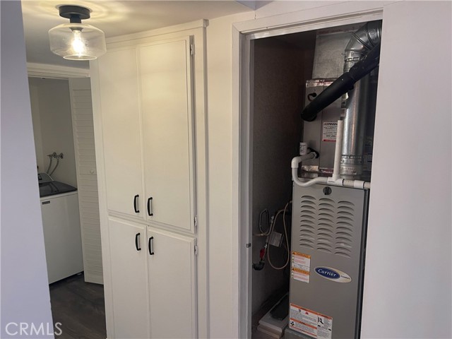 Detail Gallery Image 28 of 49 For 15511 Sherman Way, Van Nuys,  CA 91406 - 3 Beds | 2 Baths