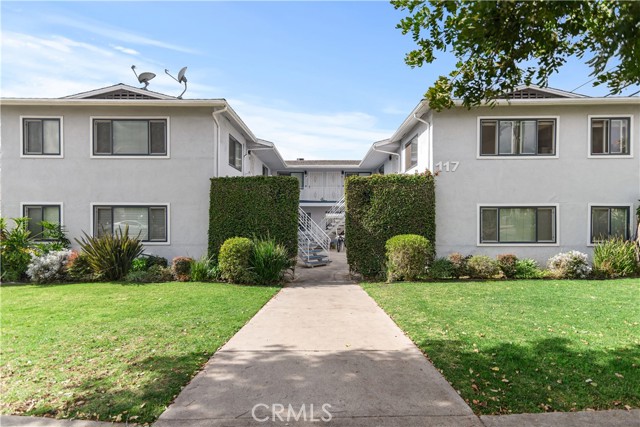 117 S Ivy Avenue, Monrovia CA: https://media.crmls.org/medias/5ee6e79a-b408-4396-927d-ee5b50312153.jpg