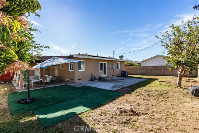 Detail Gallery Image 9 of 34 For 722 S Sycamore, Rialto,  CA 92376 - 3 Beds | 2 Baths