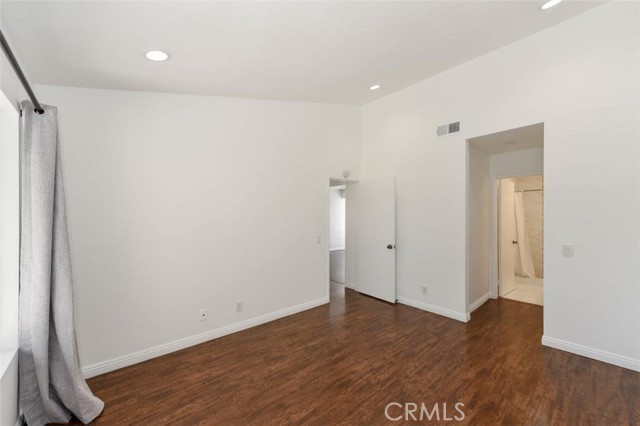 Detail Gallery Image 24 of 34 For 143 Stanford Ct #36,  Irvine,  CA 92612 - 2 Beds | 2/1 Baths