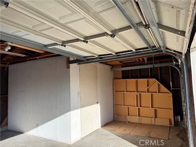 Detail Gallery Image 28 of 29 For 9201 Paso Robles, Northridge,  CA 91325 - 4 Beds | 4 Baths