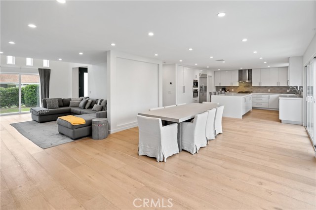 15441 Alsace Circle, Irvine CA: https://media.crmls.org/medias/5ee846c7-0f72-40b6-8158-260546ed0c0a.jpg