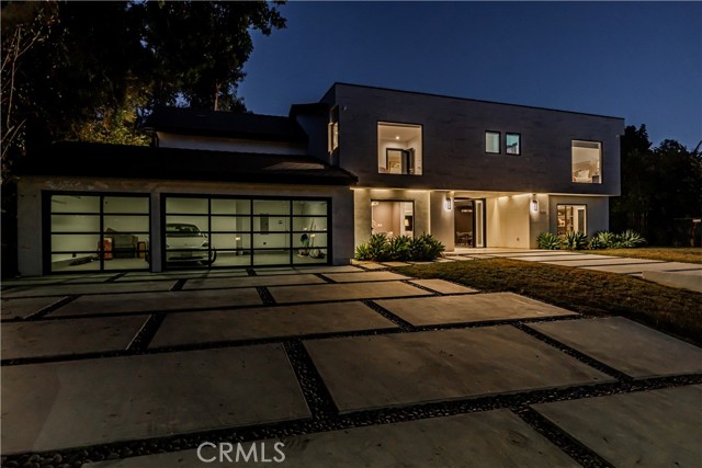 Detail Gallery Image 36 of 46 For 3030 Deep Canyon Dr, Beverly Hills,  CA 90210 - 5 Beds | 6 Baths
