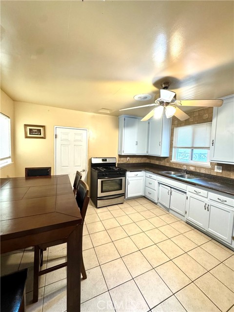 Detail Gallery Image 5 of 24 For 10811 Milano Ave, Norwalk,  CA 90650 - 4 Beds | 2 Baths