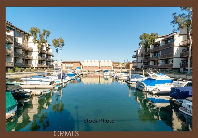 Detail Gallery Image 23 of 27 For 8317 Marina Pacifica, Long Beach,  CA 90803 - 2 Beds | 3 Baths