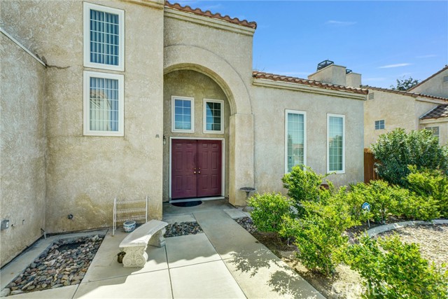 Detail Gallery Image 3 of 41 For 37230 45th St E, Palmdale,  CA 93552 - 4 Beds | 3 Baths