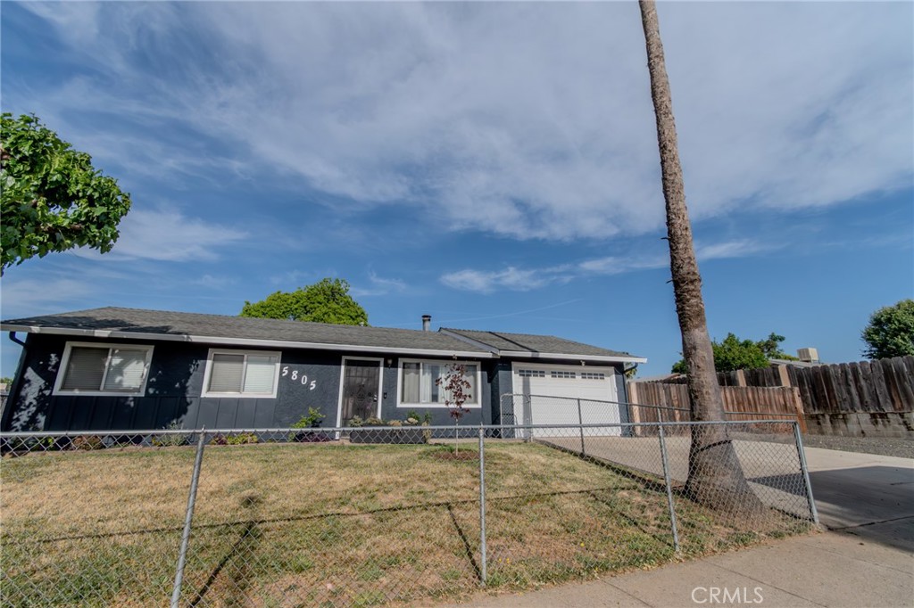 5805 Vista Del Cerro