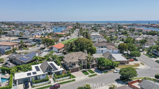 16802 Kamalii Drive, Huntington Beach CA: https://media.crmls.org/medias/5ee993a2-d70d-4e67-92e4-c4b4dfe85d22.jpg
