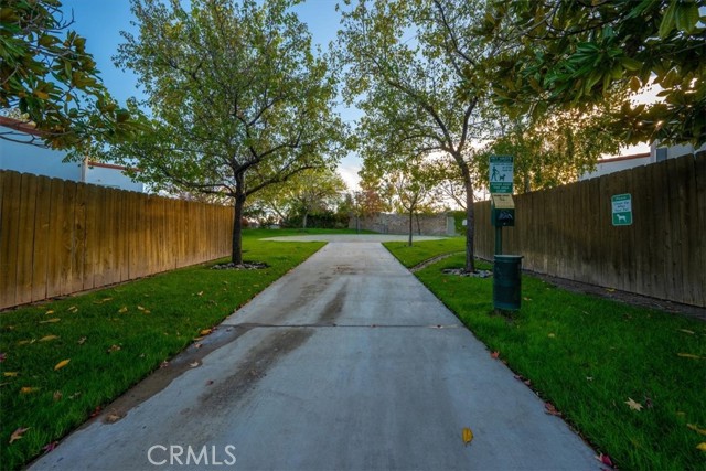 Detail Gallery Image 27 of 29 For 915 Patria, Atascadero,  CA 93422 - 2 Beds | 2 Baths