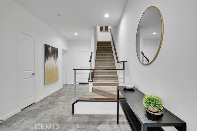 Detail Gallery Image 14 of 42 For 1512 W Artesia Square #F,  Gardena,  CA 90248 - 3 Beds | 3/1 Baths