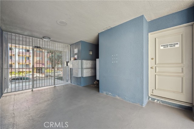 Detail Gallery Image 2 of 16 For 3710 Garnet St #205,  Torrance,  CA 90503 - 0 Beds | 1 Baths