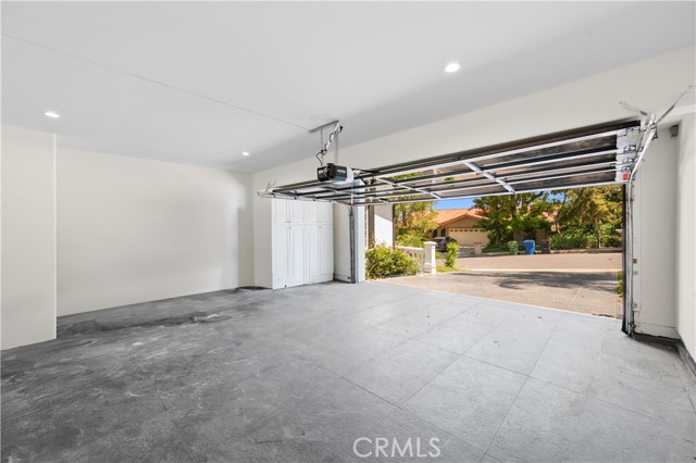 3856 Vista Linda Drive, Encino CA: https://media.crmls.org/medias/5eea94ed-a0ea-49b2-bcc0-e3185eeb094f.jpg