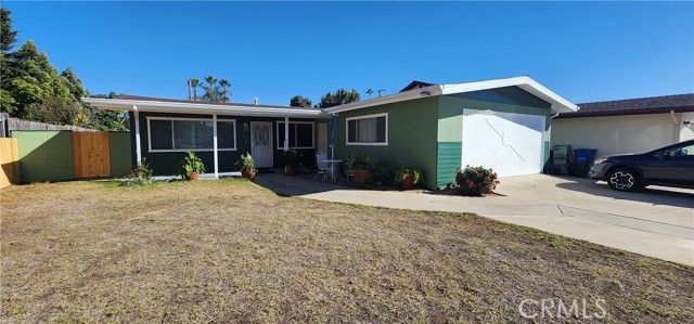 Detail Gallery Image 1 of 12 For 435 Walnut St, Arroyo Grande,  CA 93420 - 3 Beds | 1 Baths