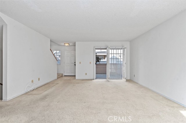 2800 Plaza Del Amo, Torrance CA: https://media.crmls.org/medias/5eec1488-04a8-47c8-a9d2-efc5d33f16a3.jpg