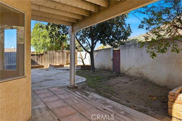 Detail Gallery Image 23 of 51 For 14988 Long View Dr, Fontana,  CA 92337 - 4 Beds | 3 Baths