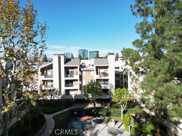 Detail Gallery Image 27 of 34 For 5540 Owensmouth Ave #206,  Woodland Hills,  CA 91304 - 2 Beds | 2 Baths