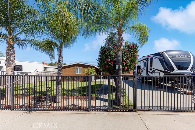 Detail Gallery Image 3 of 35 For 750 N Del Norte Avenue, Ontario,  CA 91764 - 3 Beds | 2 Baths