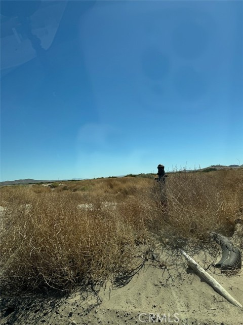 29315 Indian Trail, Helendale CA: https://media.crmls.org/medias/5eed54bf-cc27-4b7d-af23-779c8b3c7b08.jpg